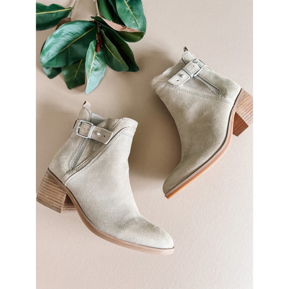 Lucca Beige Leather Ankle Buckle Western Booties